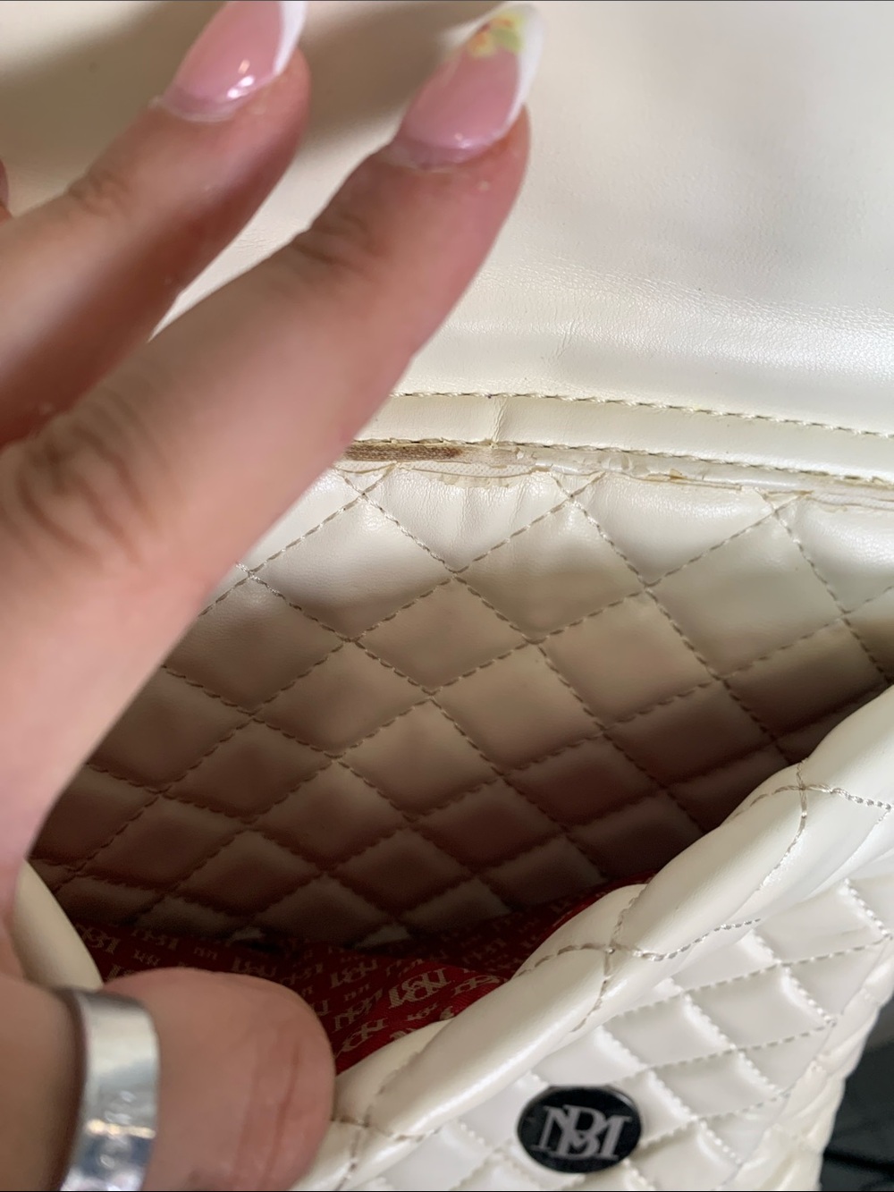 Badgley Mischka Cream Quilted Chain-Handle Tote - Picture 8 of 9